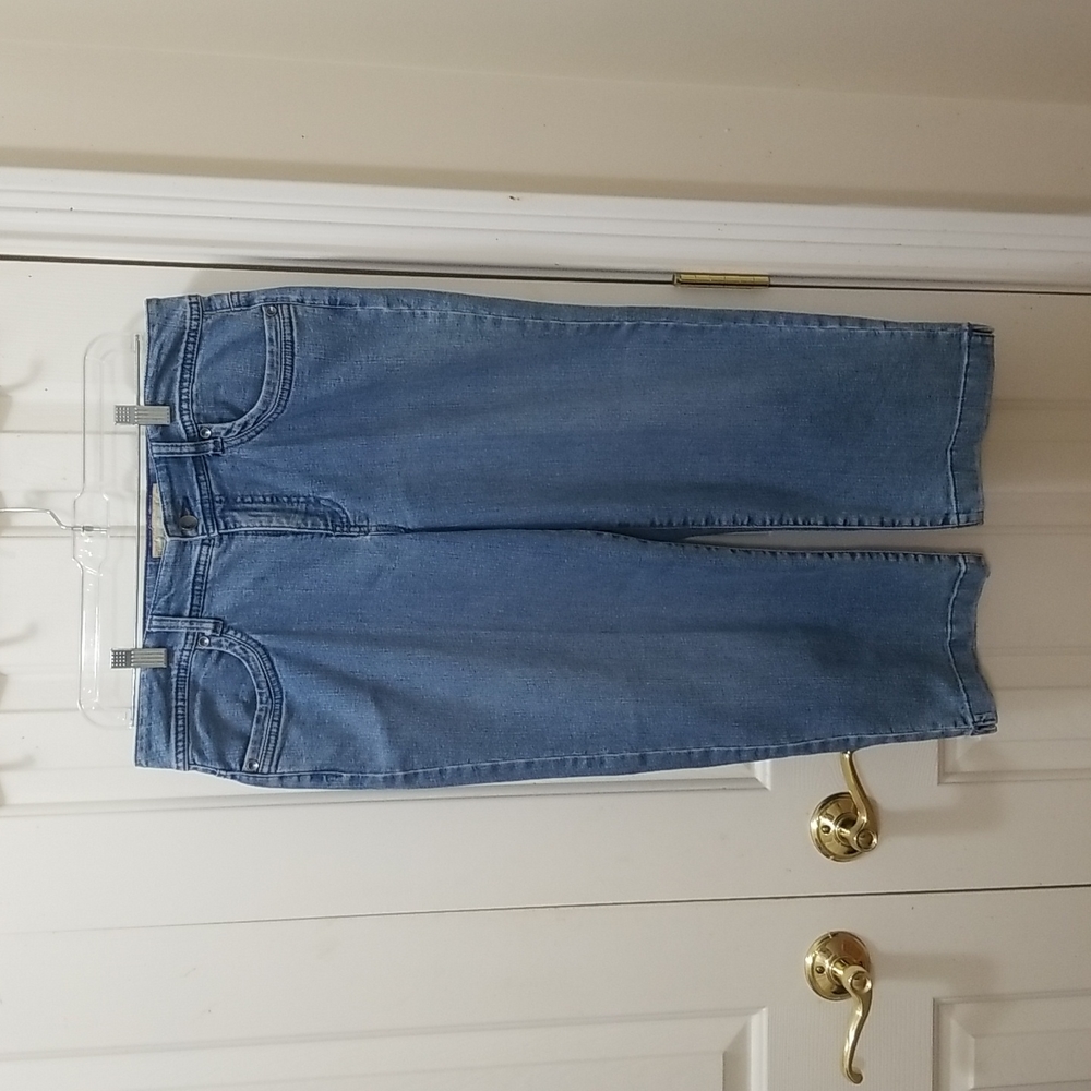 3/$12 Sonoma blue jean capris sz 10